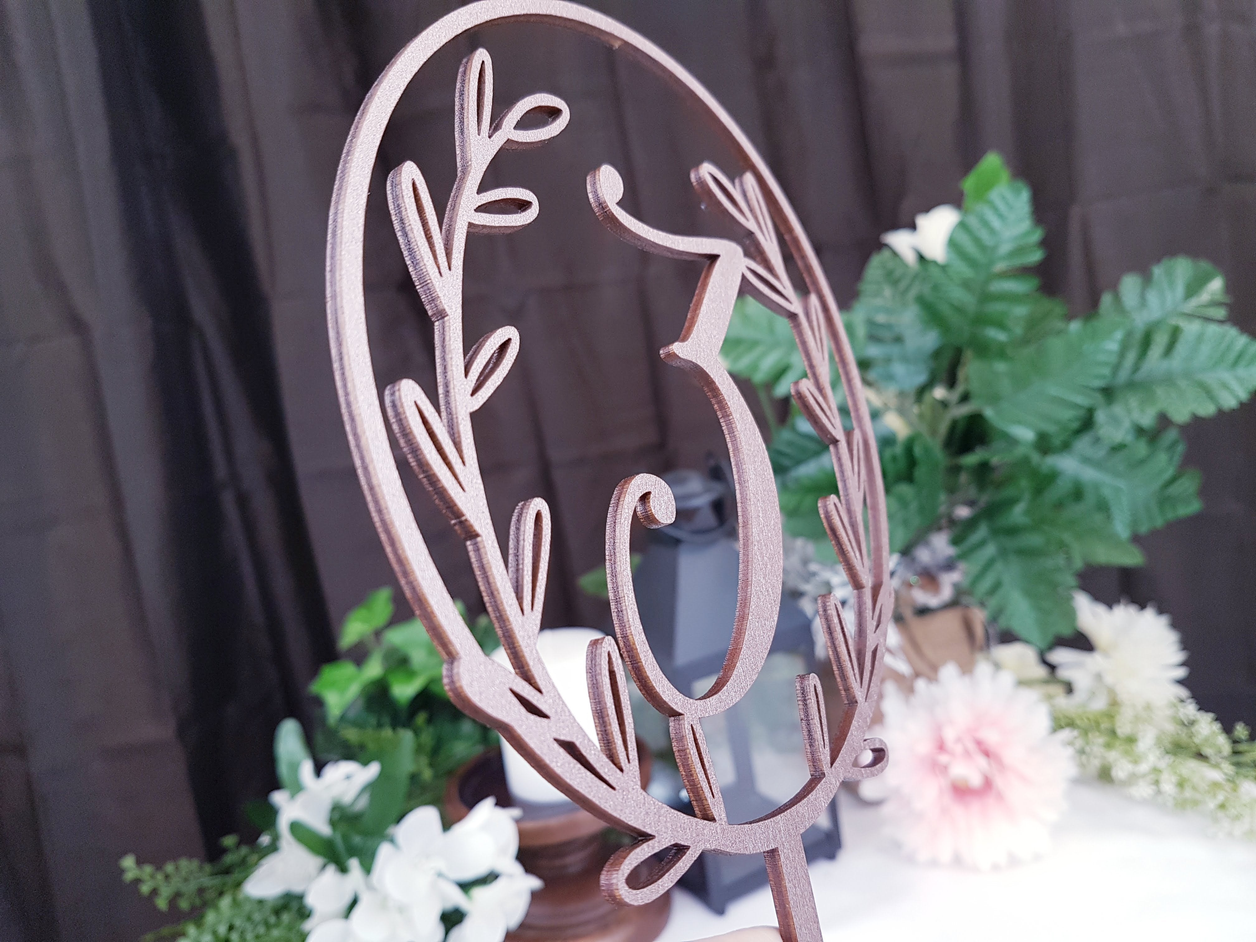 Circled Wreath Table Numbers
